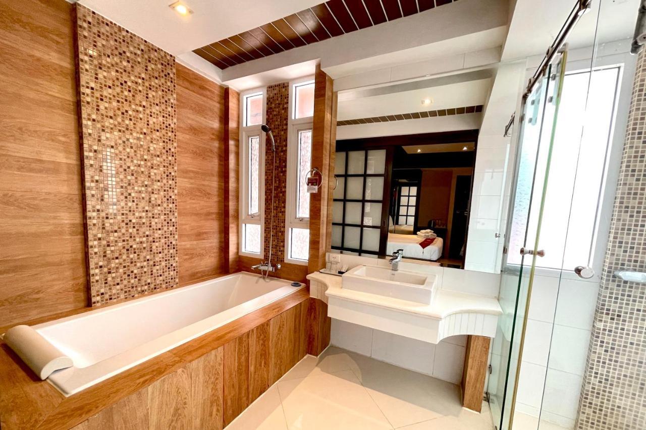 Rayaburi Hotel, Patong מראה חיצוני תמונה