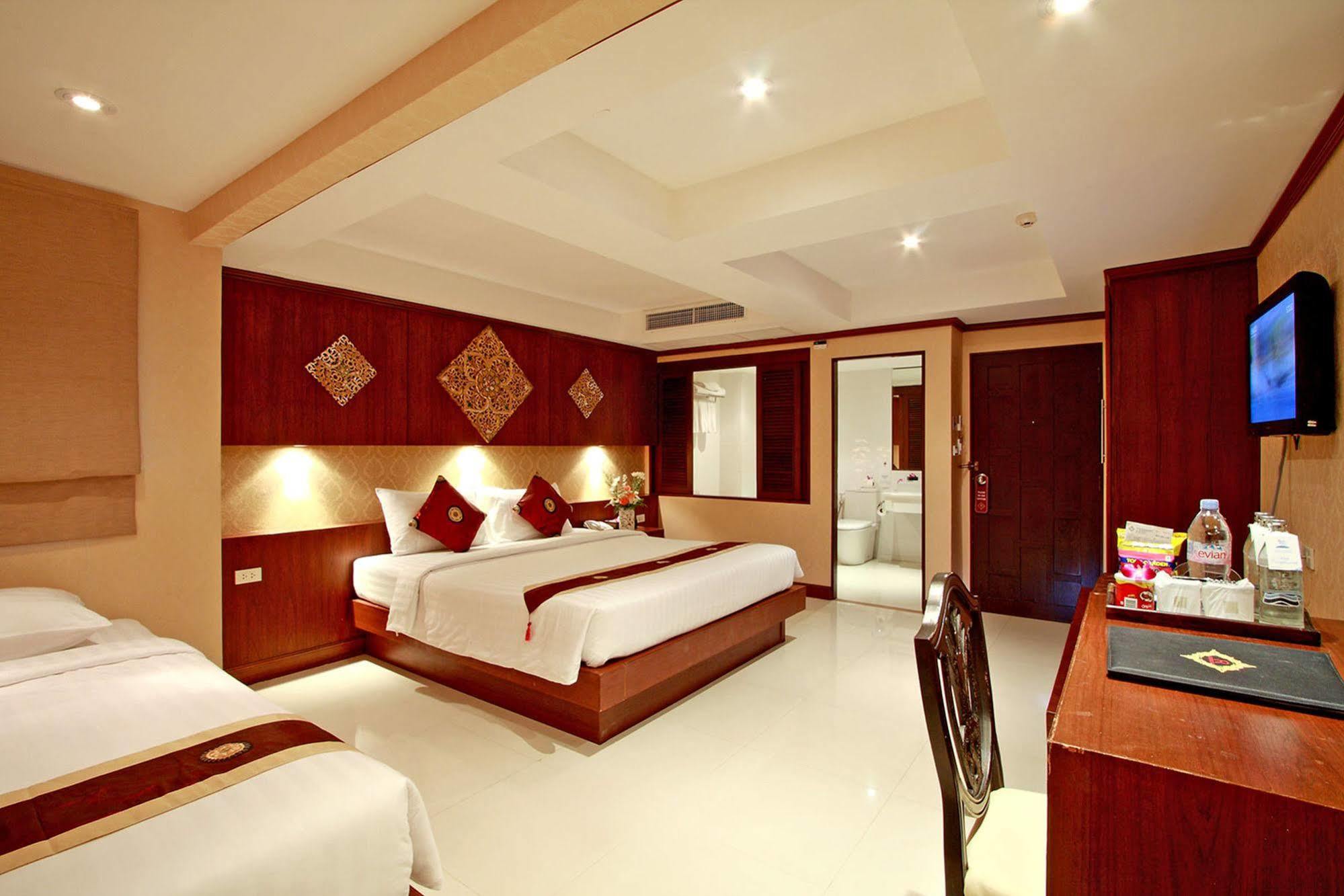 Rayaburi Hotel, Patong מראה חיצוני תמונה