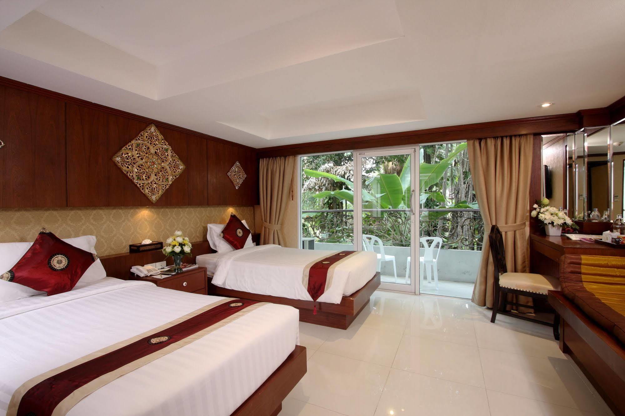 Rayaburi Hotel, Patong מראה חיצוני תמונה